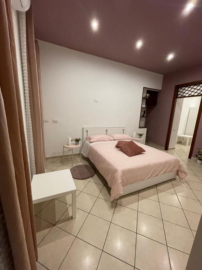 Napule E ... Hotel เนเปิลส์ ภายนอก รูปภาพ